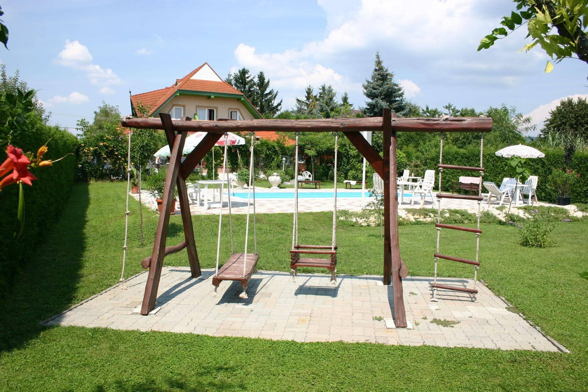 Gyenesdiás Lorelei Pension Adults Only المظهر الخارجي الصورة